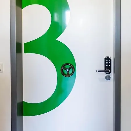 Gohlke L.o.f.t. Aparthotel Schorndorf (Baden-Wurttemberg)